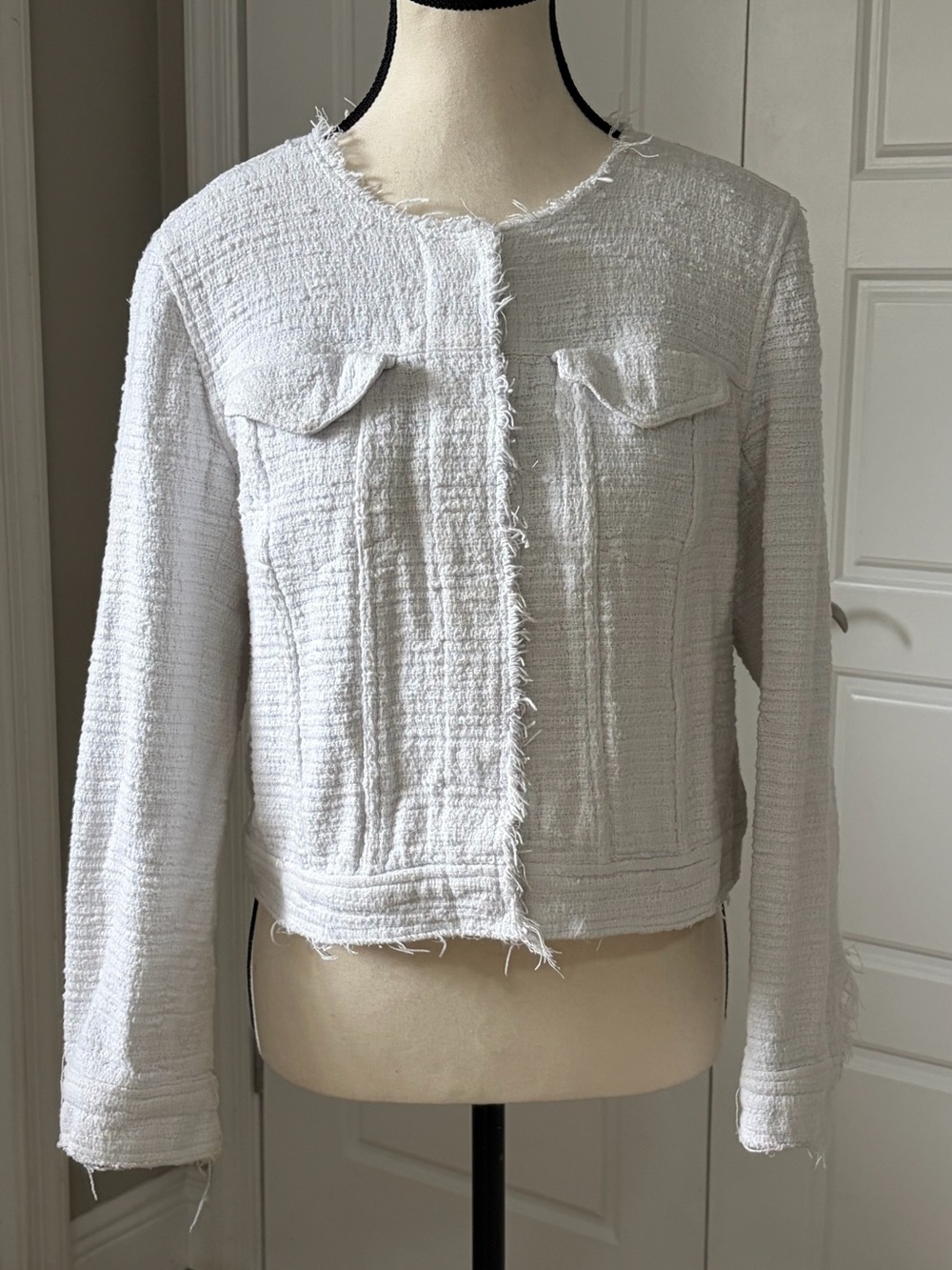 club monaco Classic Women's White Tweed Jacket sz M